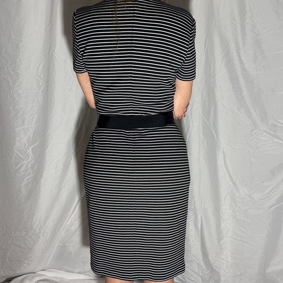 BOSS Striped Black White Belted Sheath Dress Size 8 Short Sleeve - Picture 10 of 10